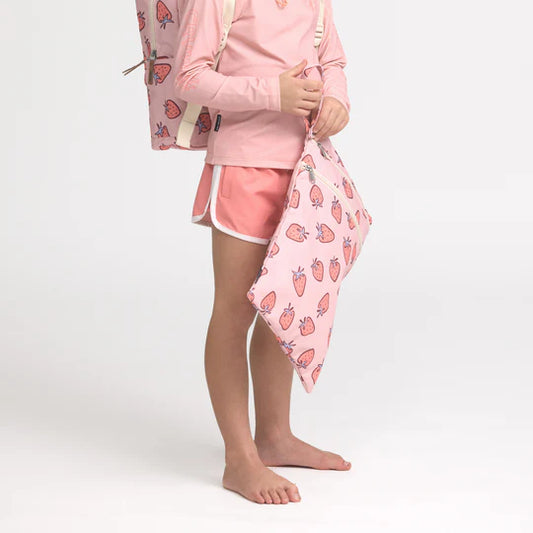 WET BAG Strawberry Splash