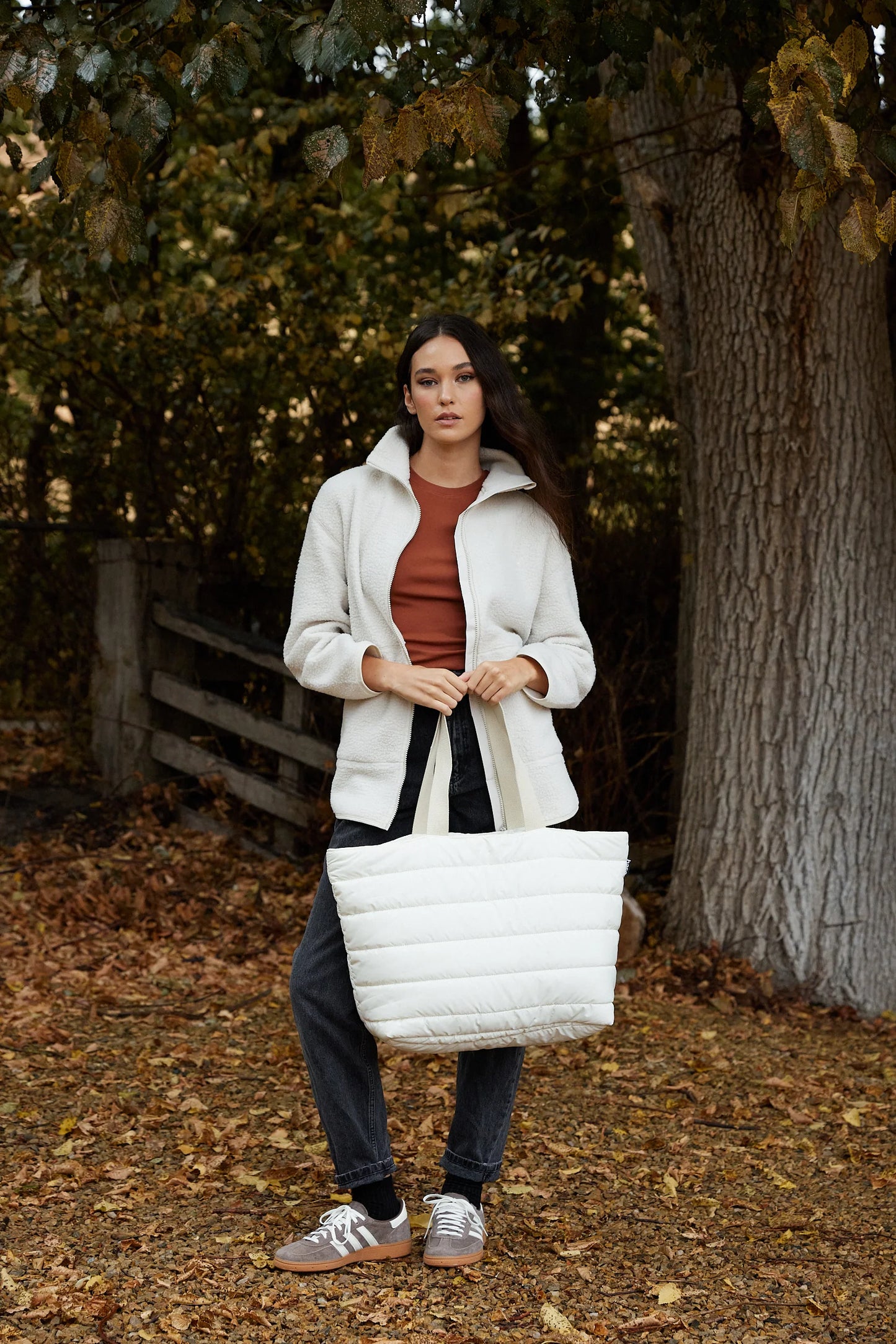 Take It Base | Puffer Tote Bag Ecru