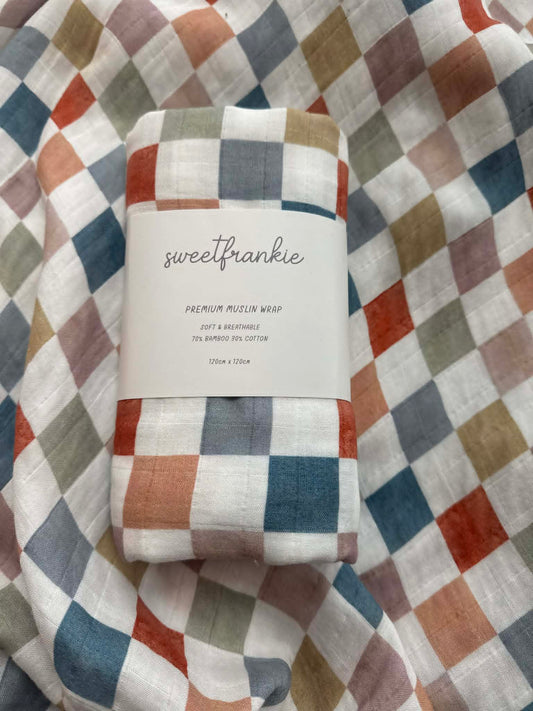Finn Checkered Organic Muslin Swaddle Wrap