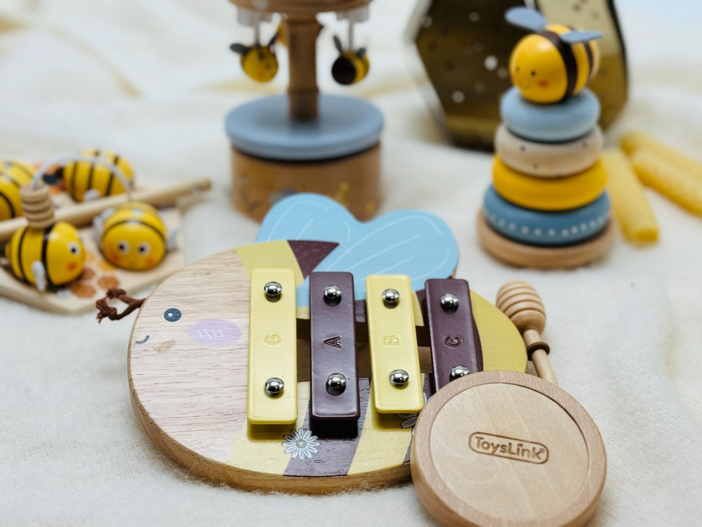 Wooden Bee Stacking Toy